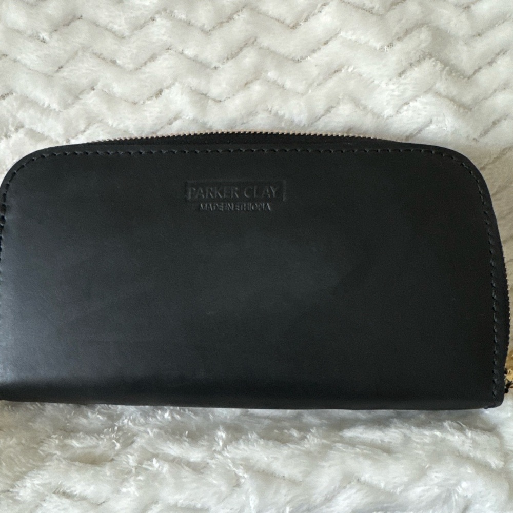 Parker Clay Black Leather Wallet